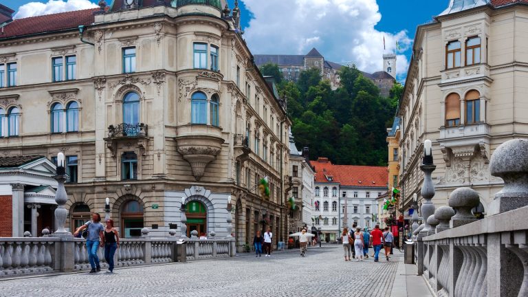 Les trésors cachés des villes méconnues en Europe